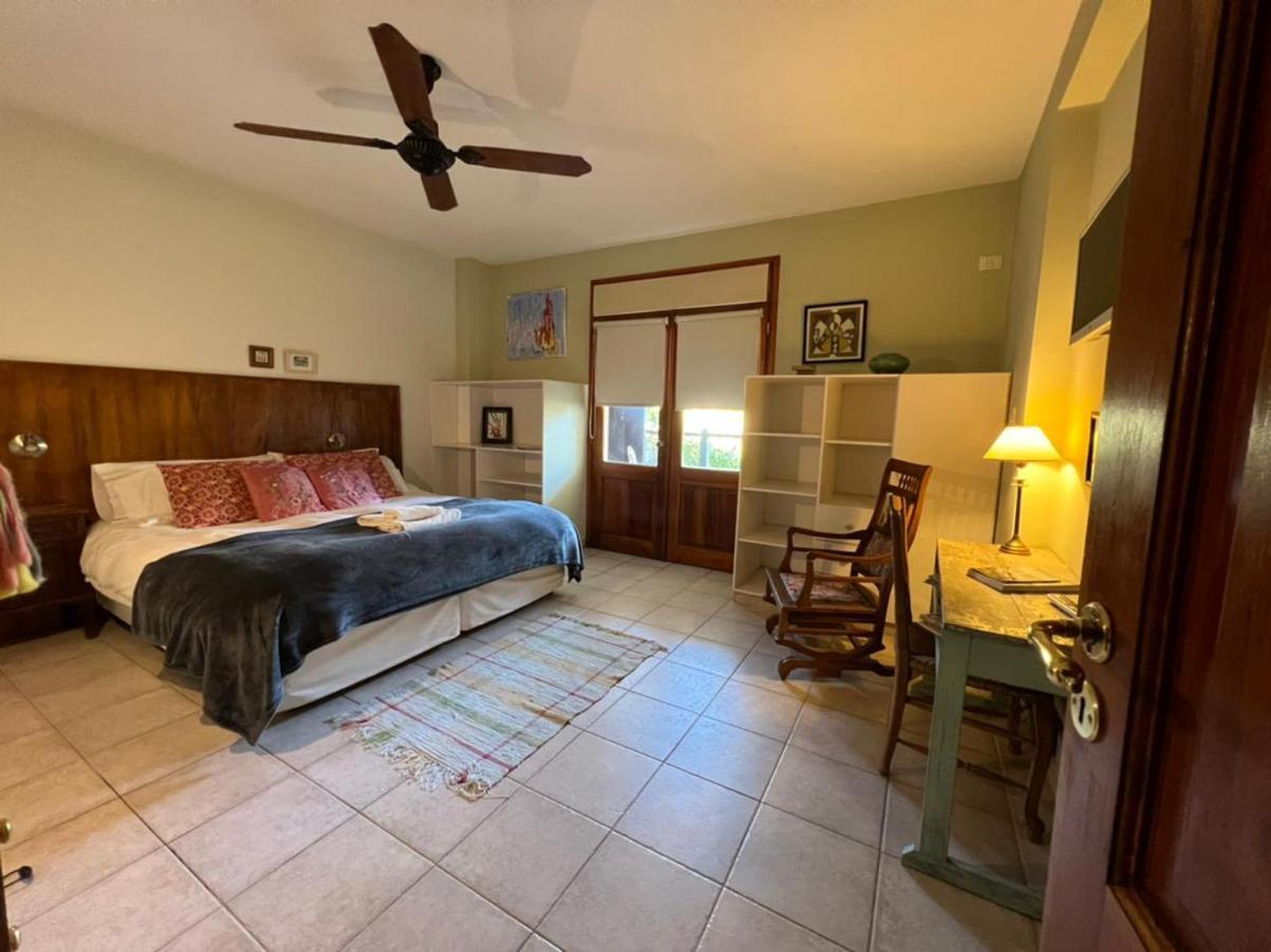 Hosteria Casa De Paula Trelew Ngoại thất bức ảnh